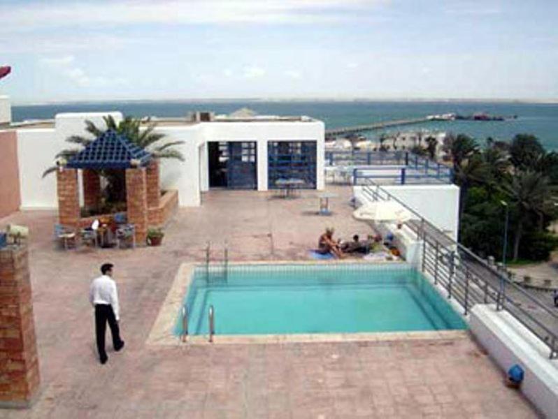 Hotel Sahara Regency الدخلة المظهر الخارجي الصورة