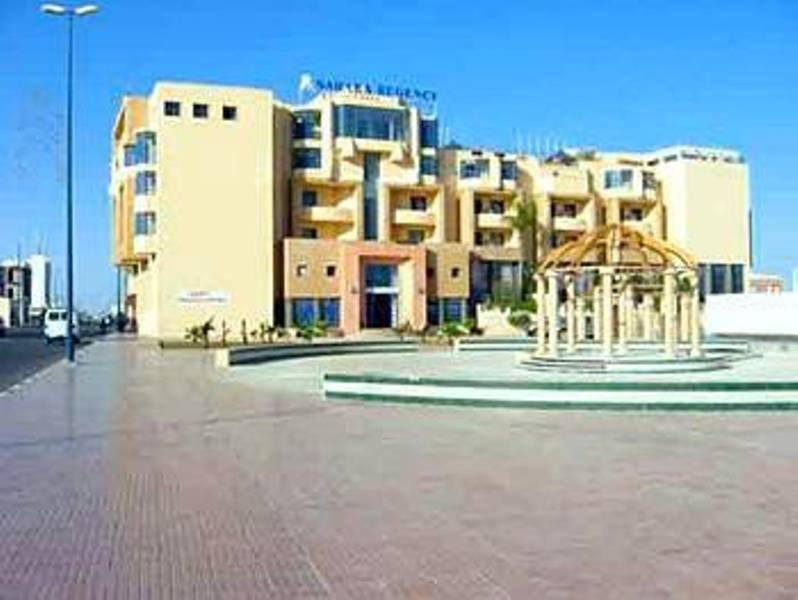 Hotel Sahara Regency الدخلة المظهر الخارجي الصورة